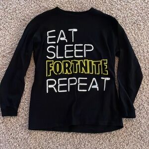Fortnite long sleeve youth small